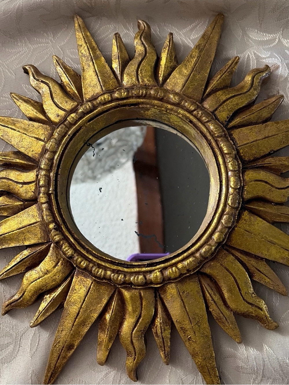 Antique-Style Gold Sunburst Wall Mirror - Decorative Home Accent